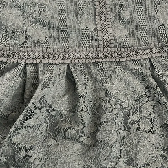 Miss Chievous Lace Lined Peplum Top Sage Green Size Small - Picture 7 of 8